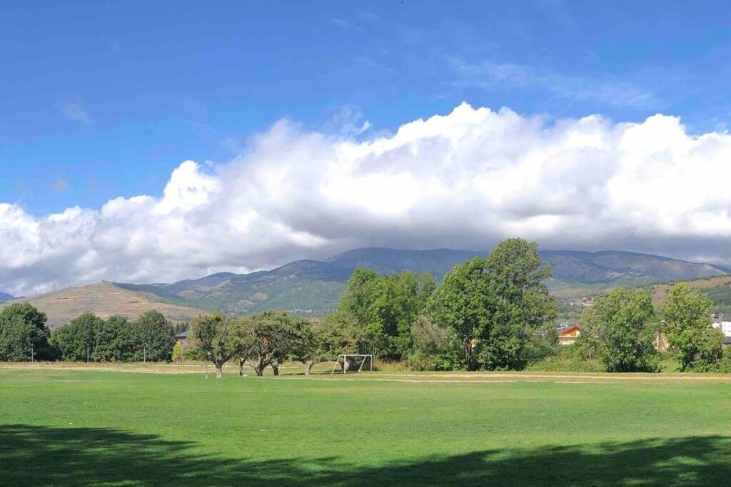 La Cabanita De Llivia, Cerdanya, Puigcerda Appartement Buitenkant foto